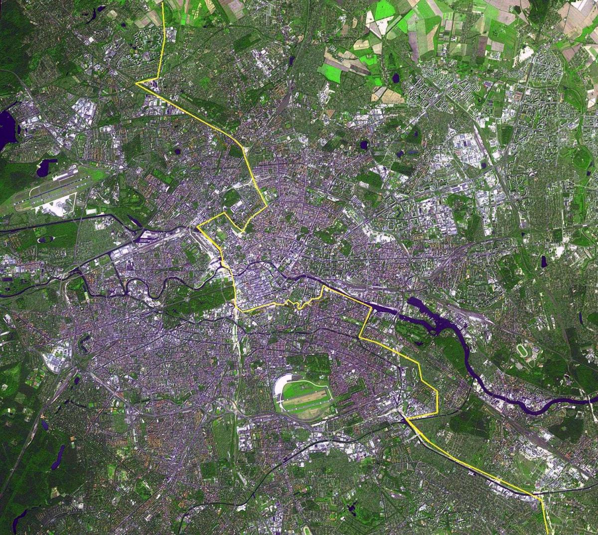 mapa berlín satelitní